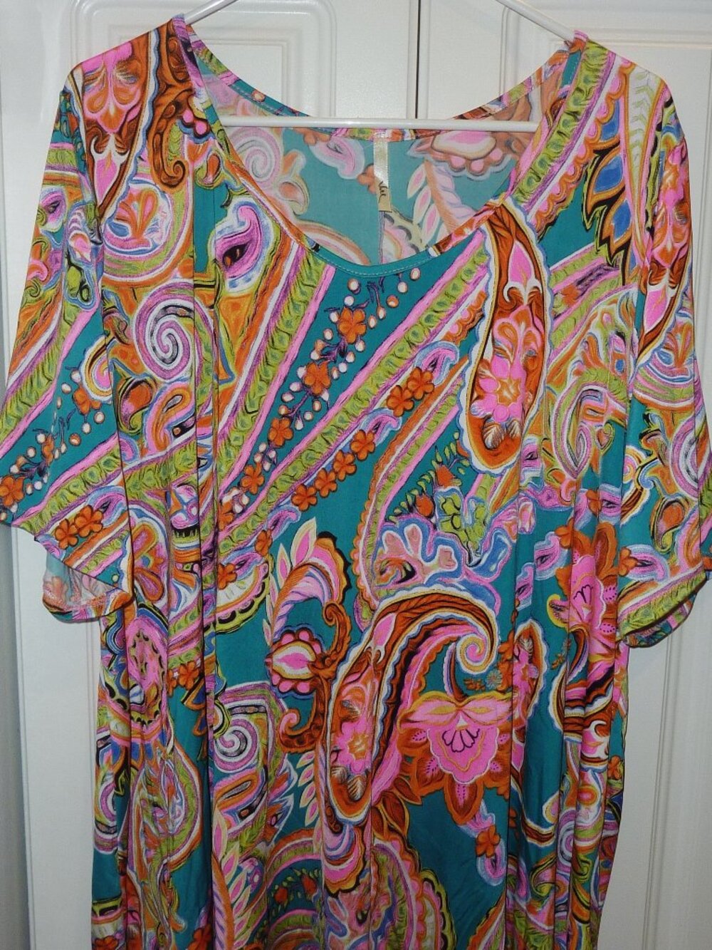 New Voll Boutique Style Paisley Floral Print Tunic Top Size 4X Gorgeous Colors!